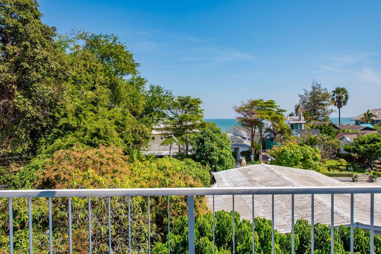 Baan Kangmung Hua Hin On The Beach Екстер'єр фото