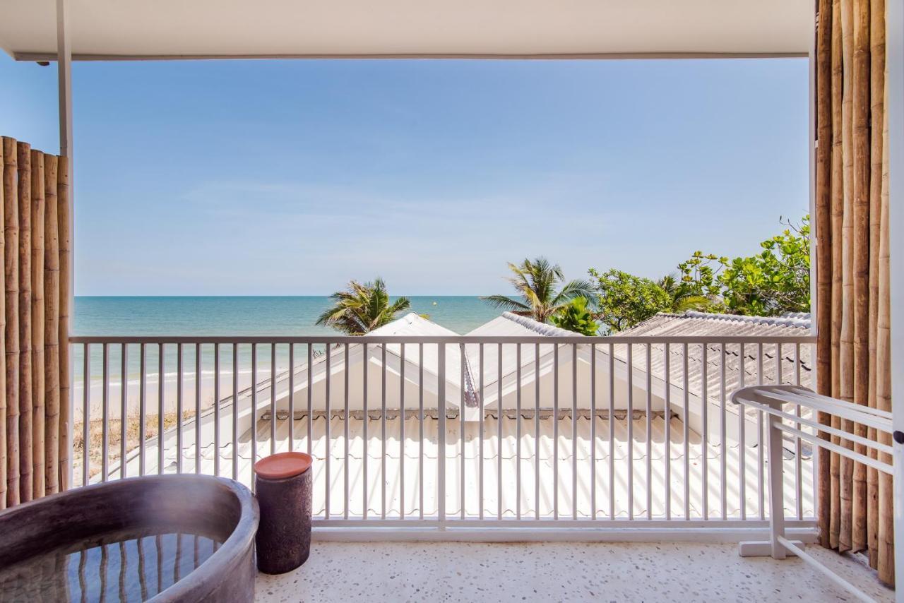 Baan Kangmung Hua Hin On The Beach Екстер'єр фото