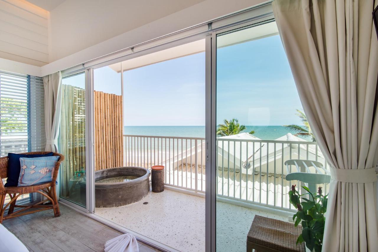 Baan Kangmung Hua Hin On The Beach Екстер'єр фото